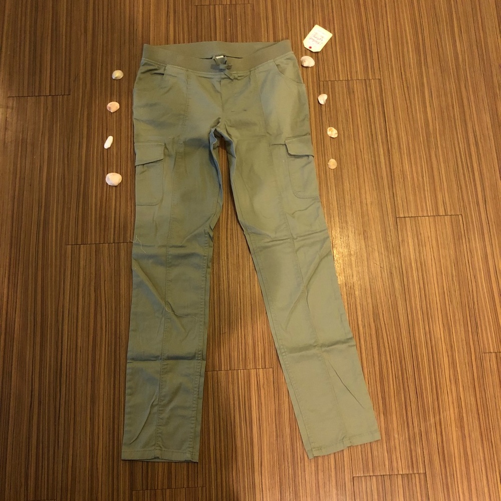 Olive green cargo pants